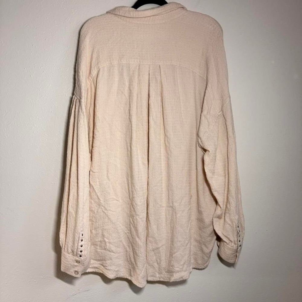 We The Free Cream Button Up Oversized Boho Size LG Gauzy Lagenlook Resort - Picture 5 of 7